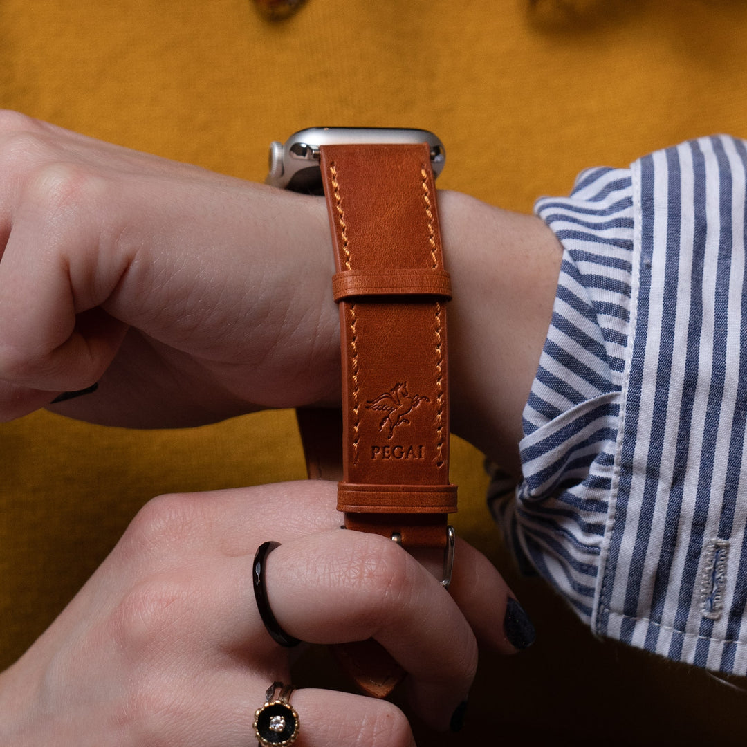 Leather Apple Watch Band | Whiskey | Addison