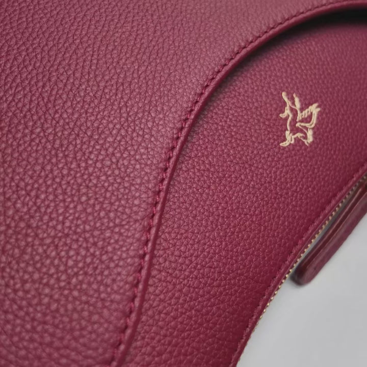 Luna | Moon Shoulder Bag | Smart Burgundy